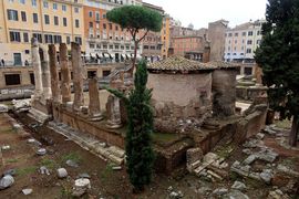 Neapol, Rzym, Watykan 2024